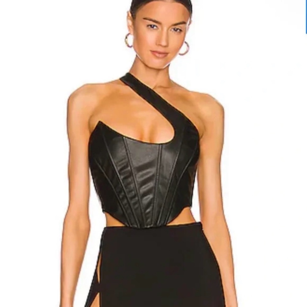 NBD Elodie Top in Black